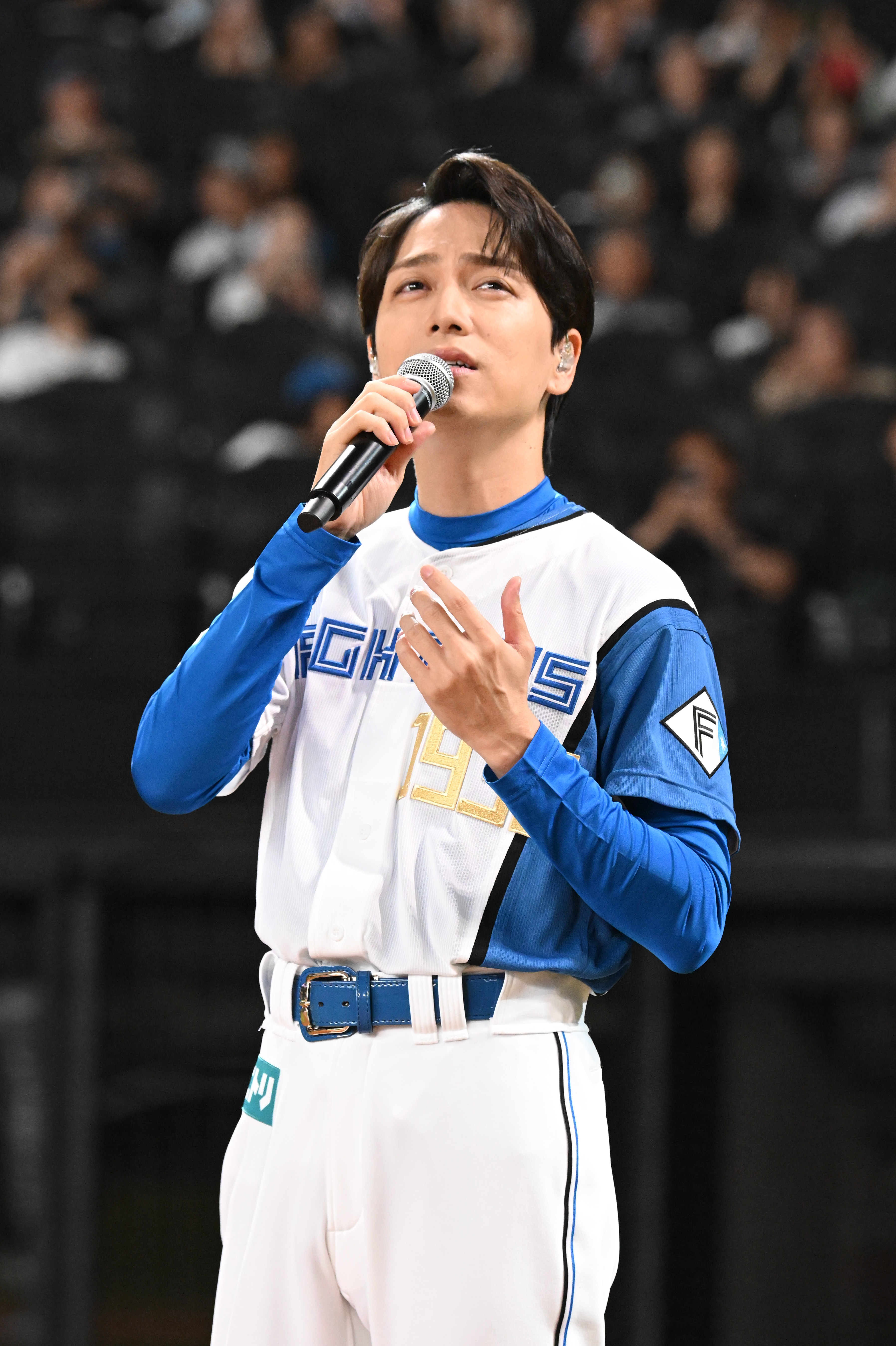 山崎育三郎さん