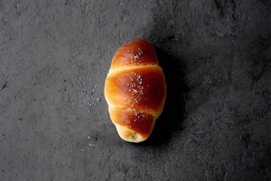 白トリュフの塩パン
