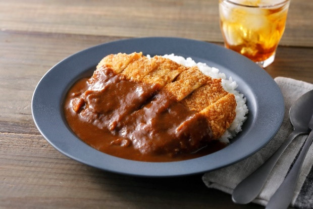 ルスツ羊蹄ぶた　ロースカツカレー