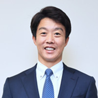 鶴岡慎也