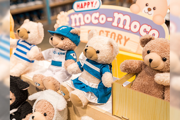 FIGHTERS FAMILY STORE | ショップ | HOKKAIDO BALLPARK F