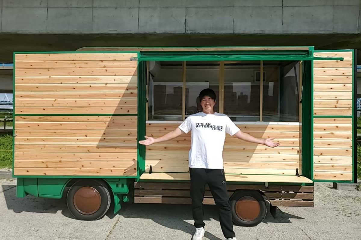 北海道日本ハムファイターズOB新垣勇人さんの キッチンカー「KAKILAND