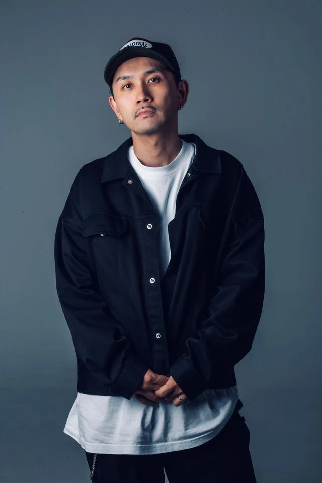 DJ REN氏