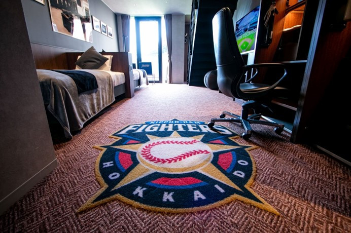 FIGHTERS | CLUBHOUSE